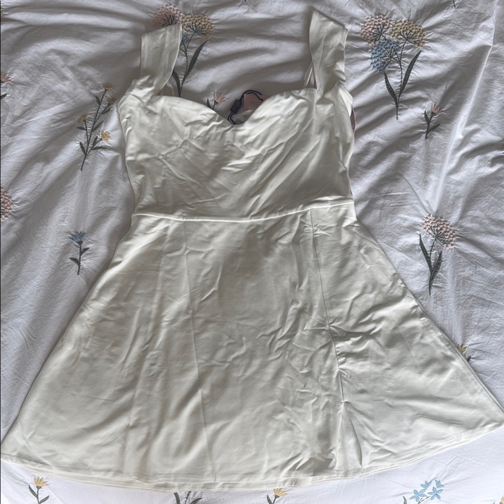 Oh Polly Jolie Sweetheart Neckline Mini Dress White Size 10